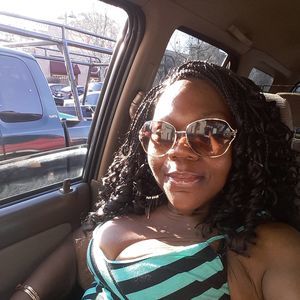 Meet your Posher, Candice